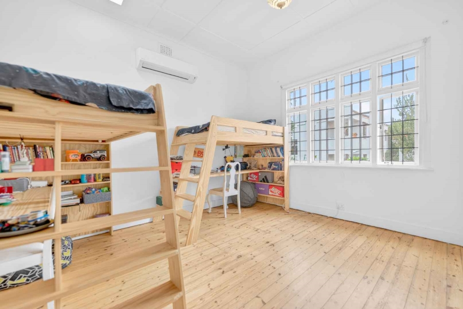 4 Bedroom Property for Sale in Tamboerskloof Western Cape